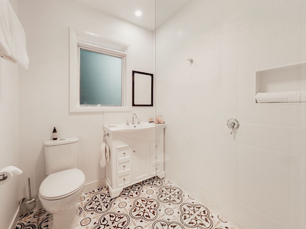 Genesta House B&B Lilly Pilly Room 9