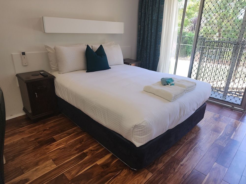 River Vista Suite