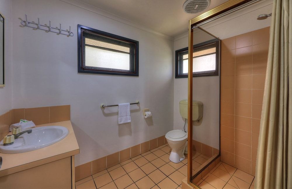 Fraser Island Retreat Two Bedroom Bungalow 9