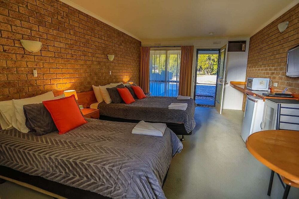 Standard Twin Room, 1 Bedroom, Garden View, Ground Floor