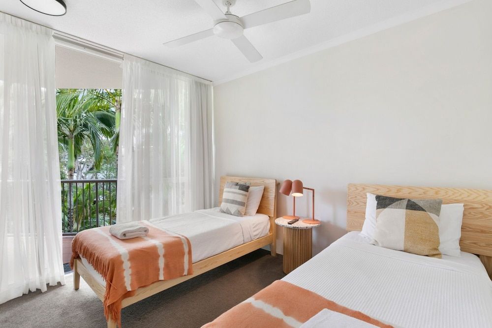Three Bedroom Rooftop Apartment with Spa