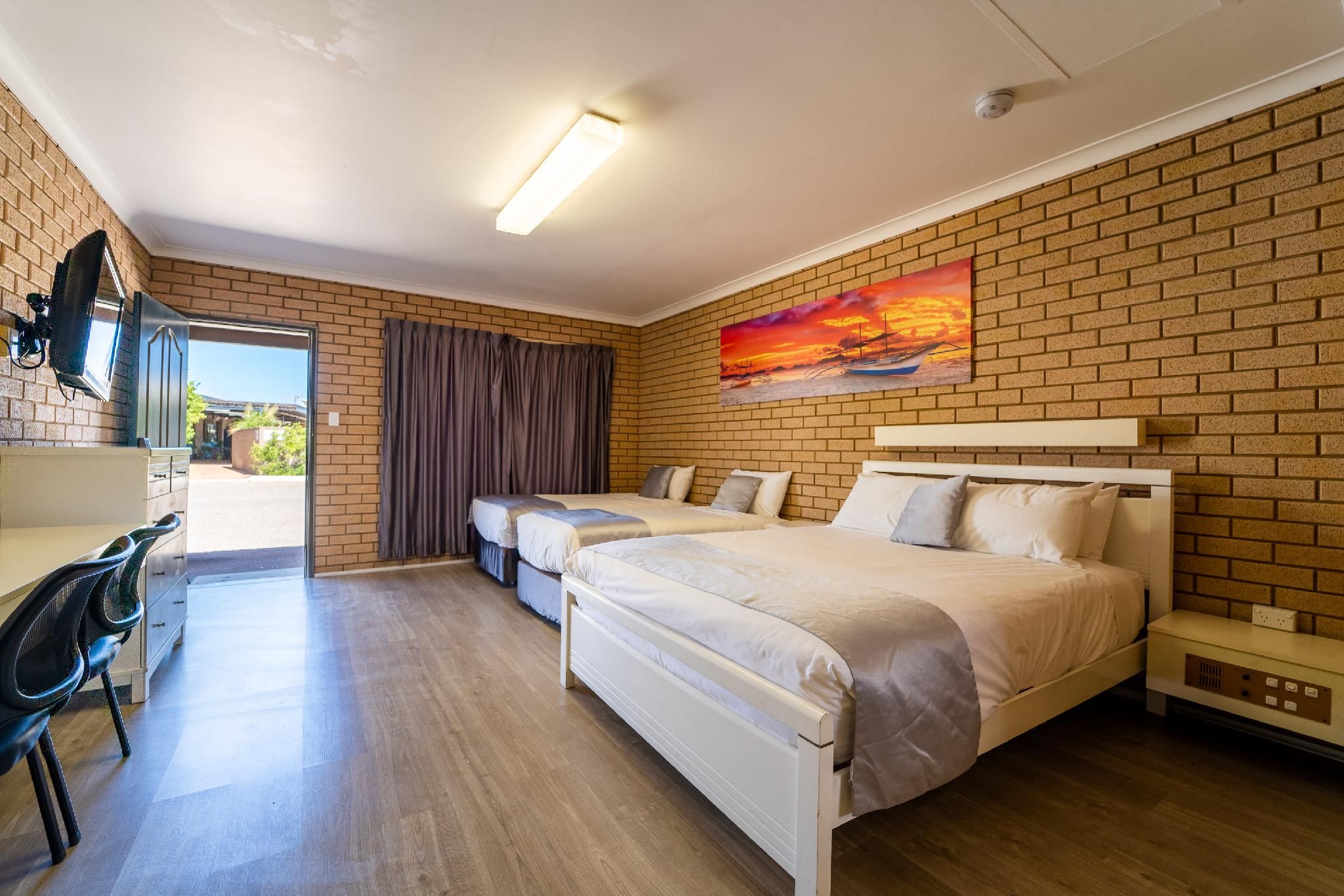 Standard Quadruple Room