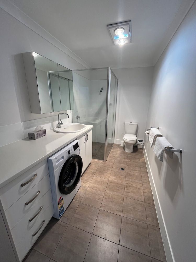 Superior King Aparment - Adults Guest Only