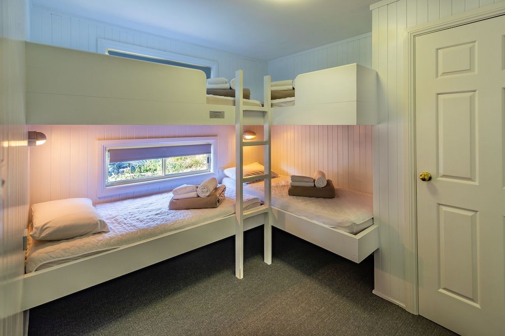 Superior Deluxe Cabin (3BR)
