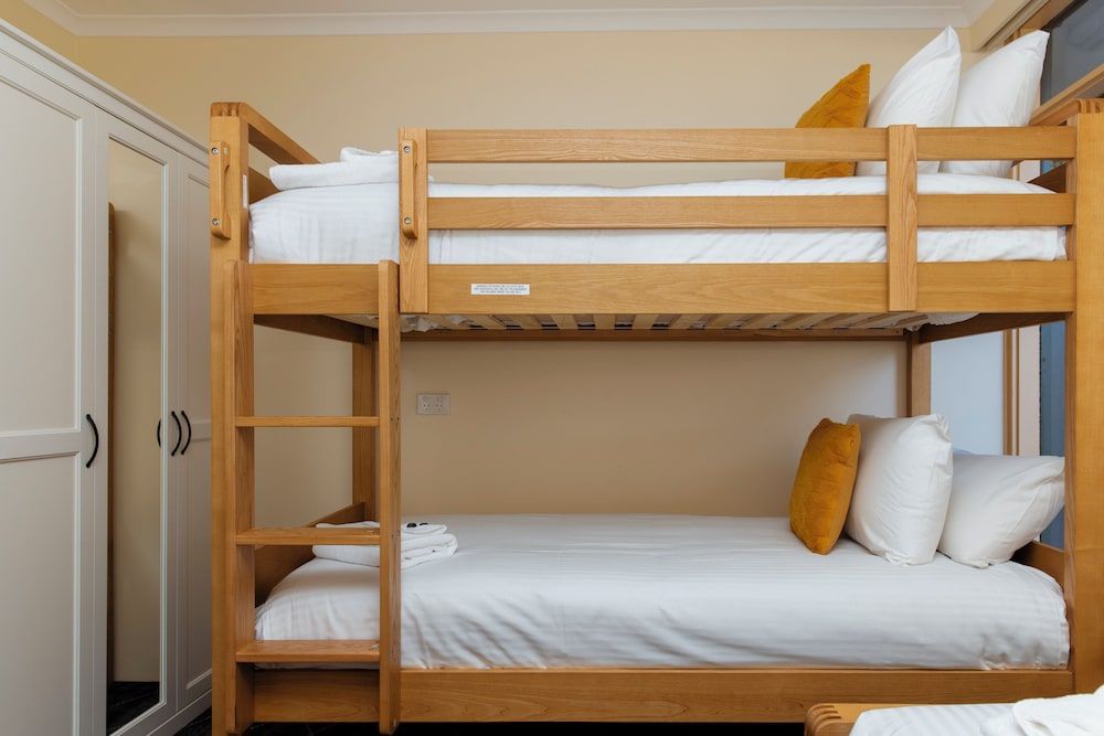 Lakeview Hotel Motel Deluxe Apartment, 2 Bedrooms