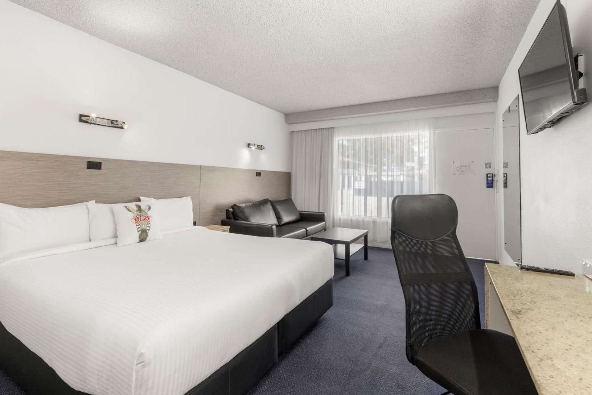 Deluxe King Room - Not Pet Friendly