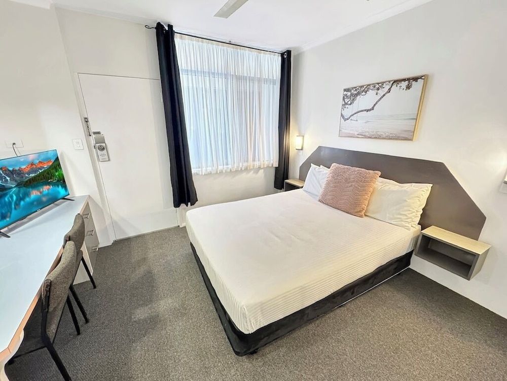 Golden Sands Motor Inn Forster Standard Room, 1 Queen Bed, Non Smoking (Queen standard)