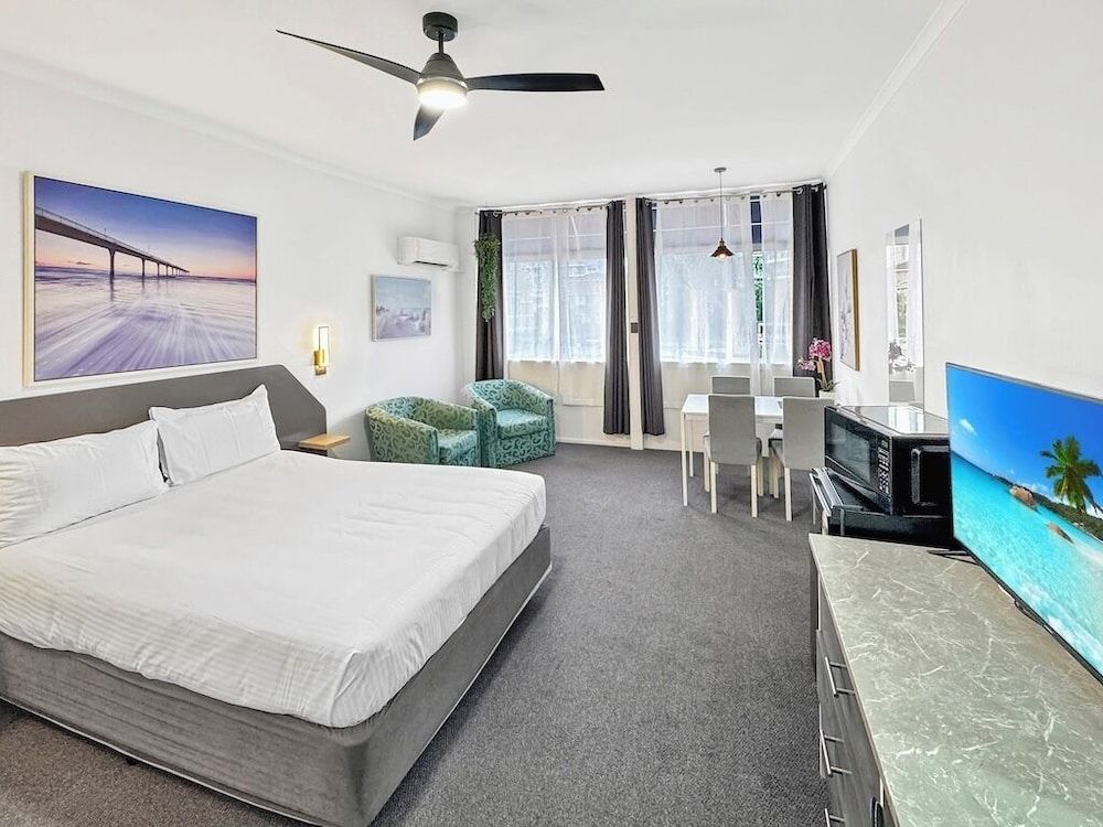 Golden Sands Motor Inn Forster Superior Room, 1 Queen Bed, Non Smoking (Premium queen) 5