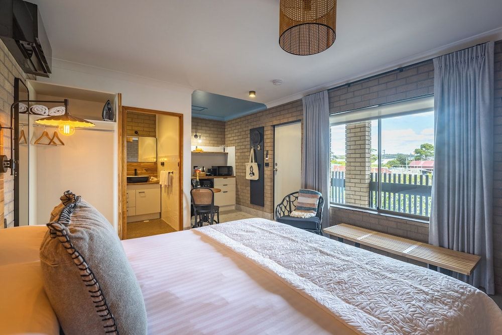 Bermagui Beach Hotel Classic King (Motel) 2