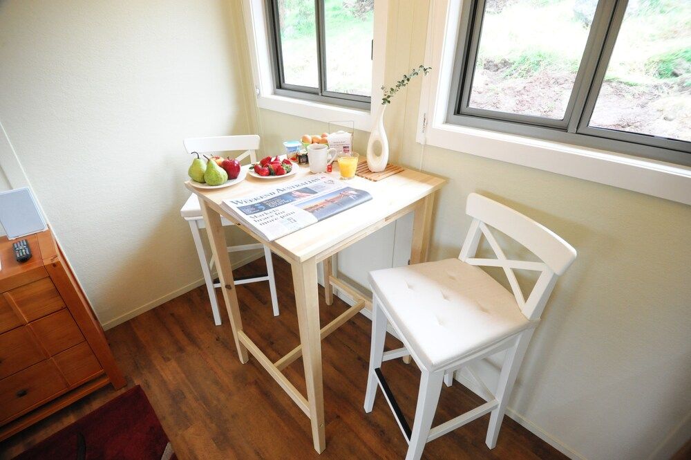 Gisborne Peak Winery Cottages Cottage with Lunch Included - 2 Nights 7