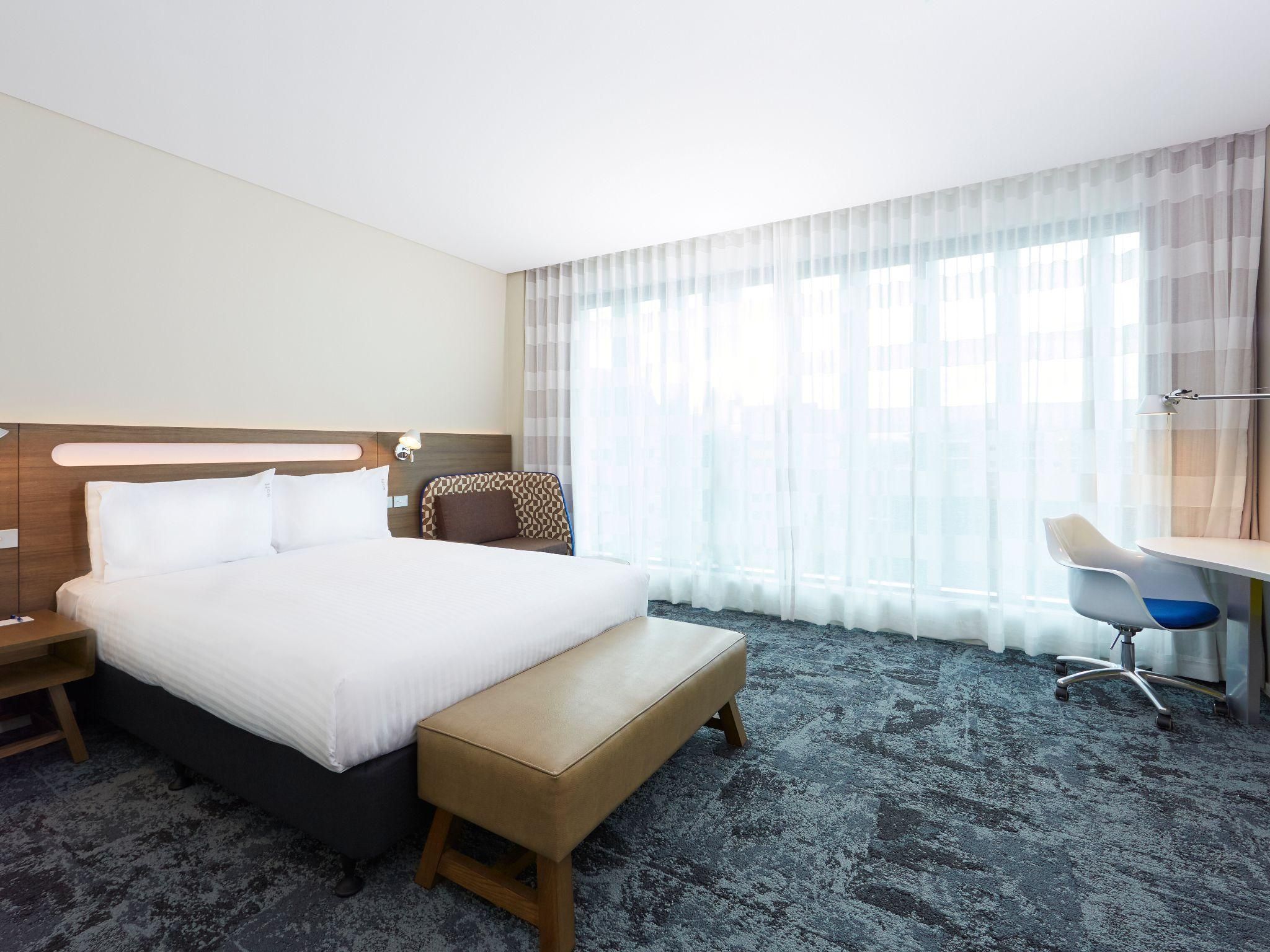 1 Queen Standard Accessible With Free Breakfast