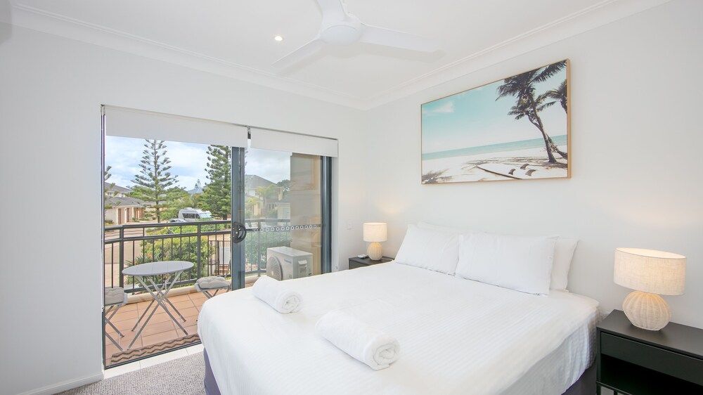 3 Bedroom Ocean Front Apartment First Floor