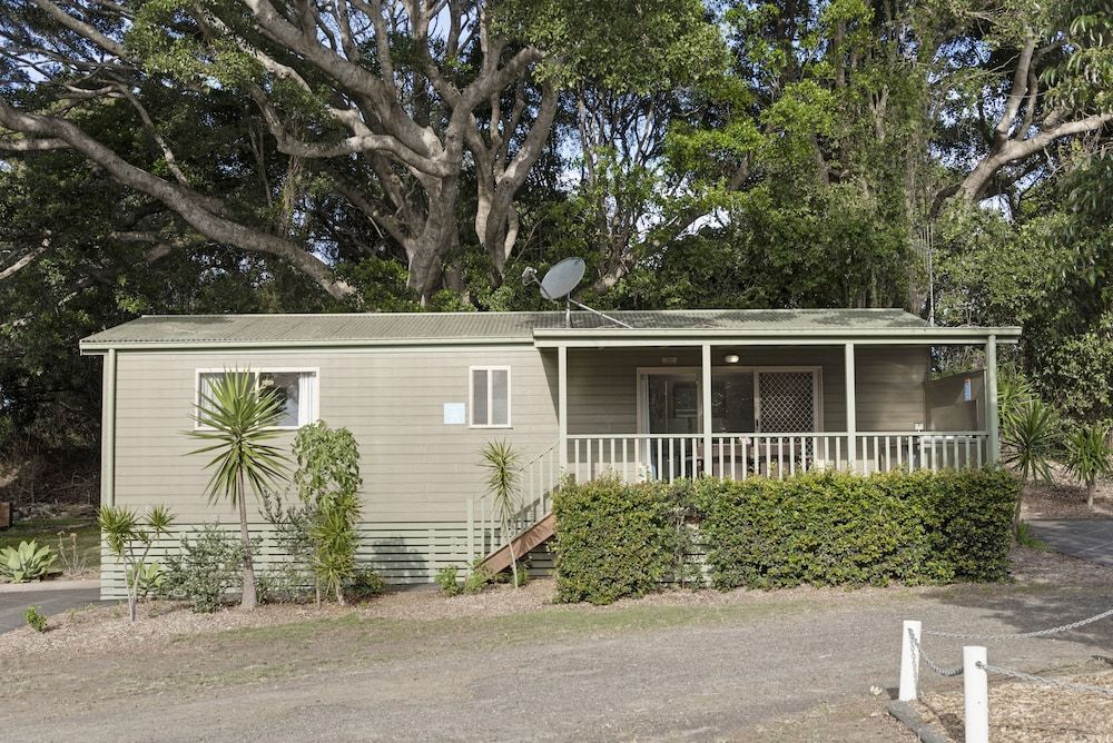 Discovery Parks - Harrington Deluxe 2 Bedroom Cabin 7