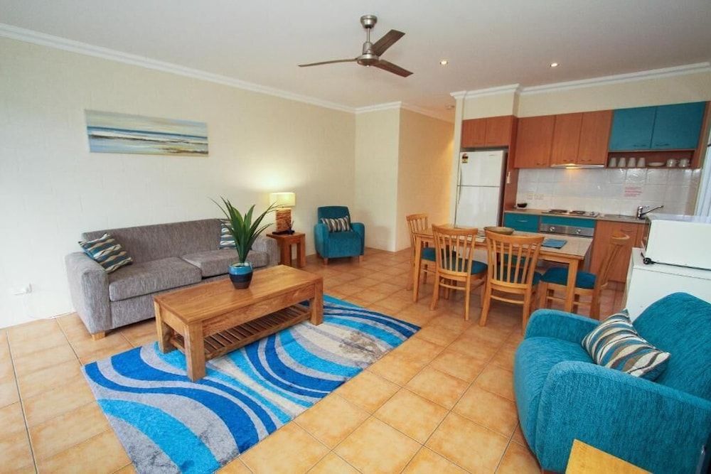 Edge on Beaches Agnes Waters 1770 Standard Apartment, 2 Bedrooms, Kitchen (Garden Villa ) 6