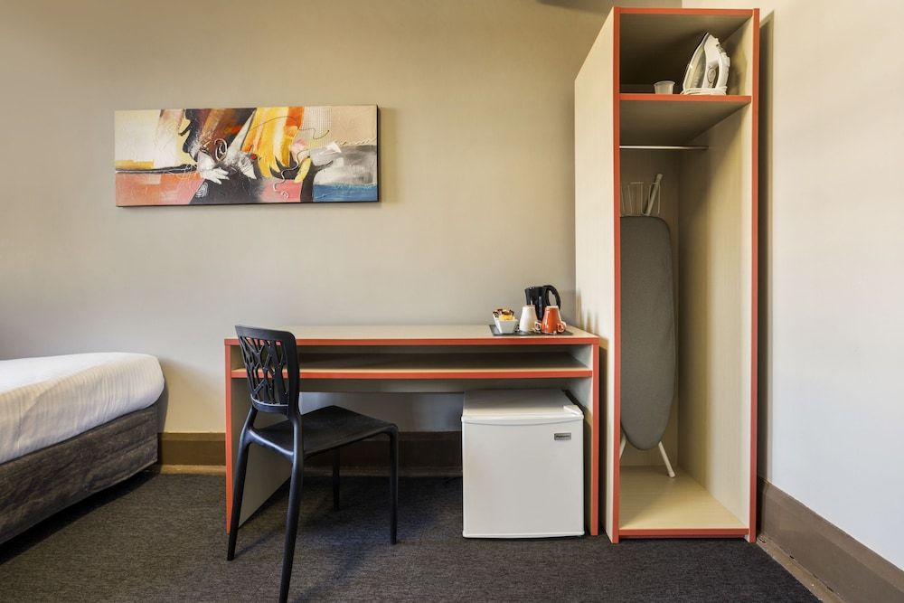 Granville Hotel Economy Family - Shared Facilities 6