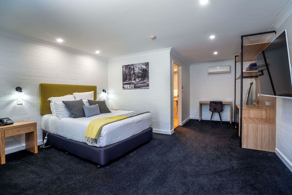 Reduced Mobility Room