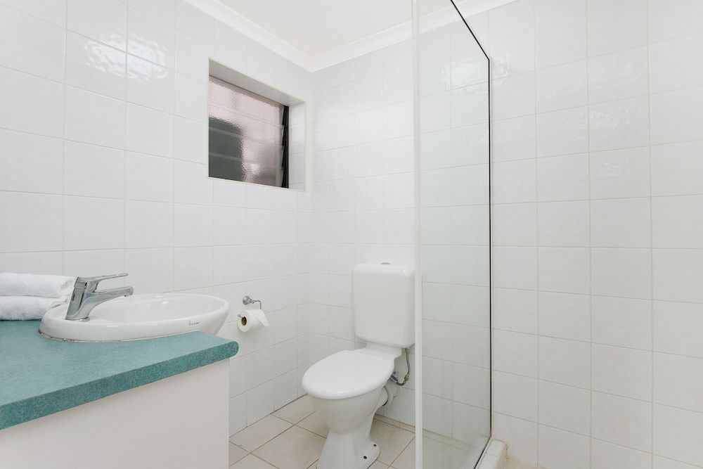 Cairns City Palms Superior King Suite 6