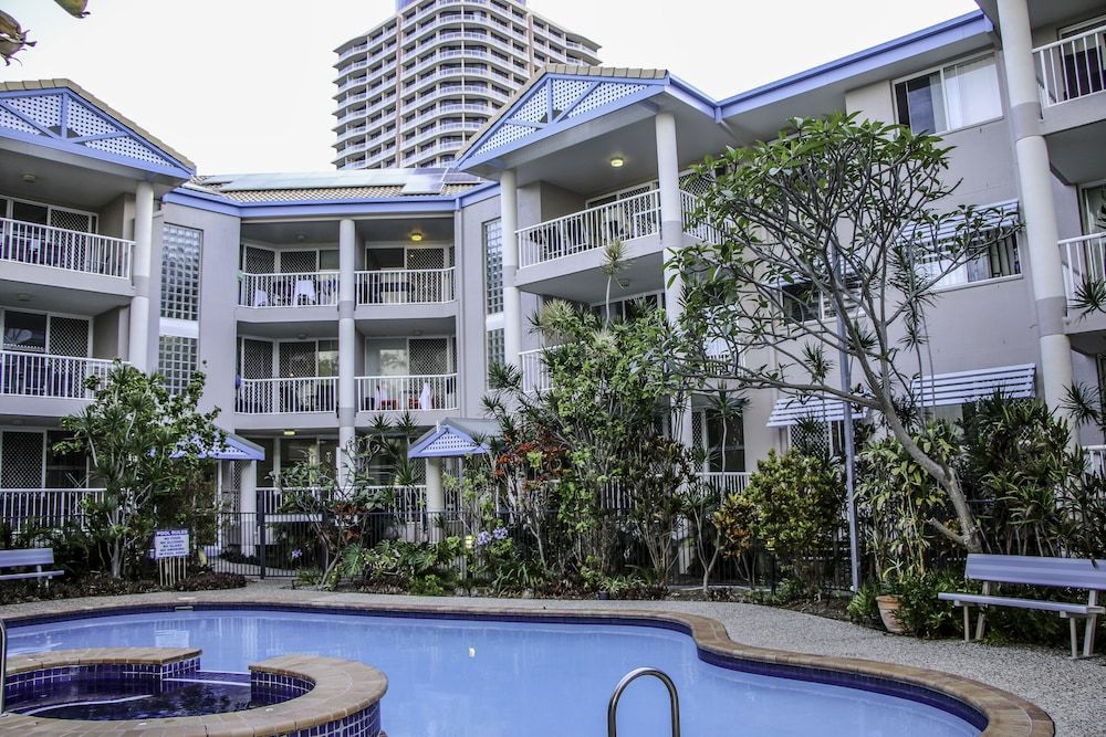 undefined Surfers Beach Holiday Apartments 8