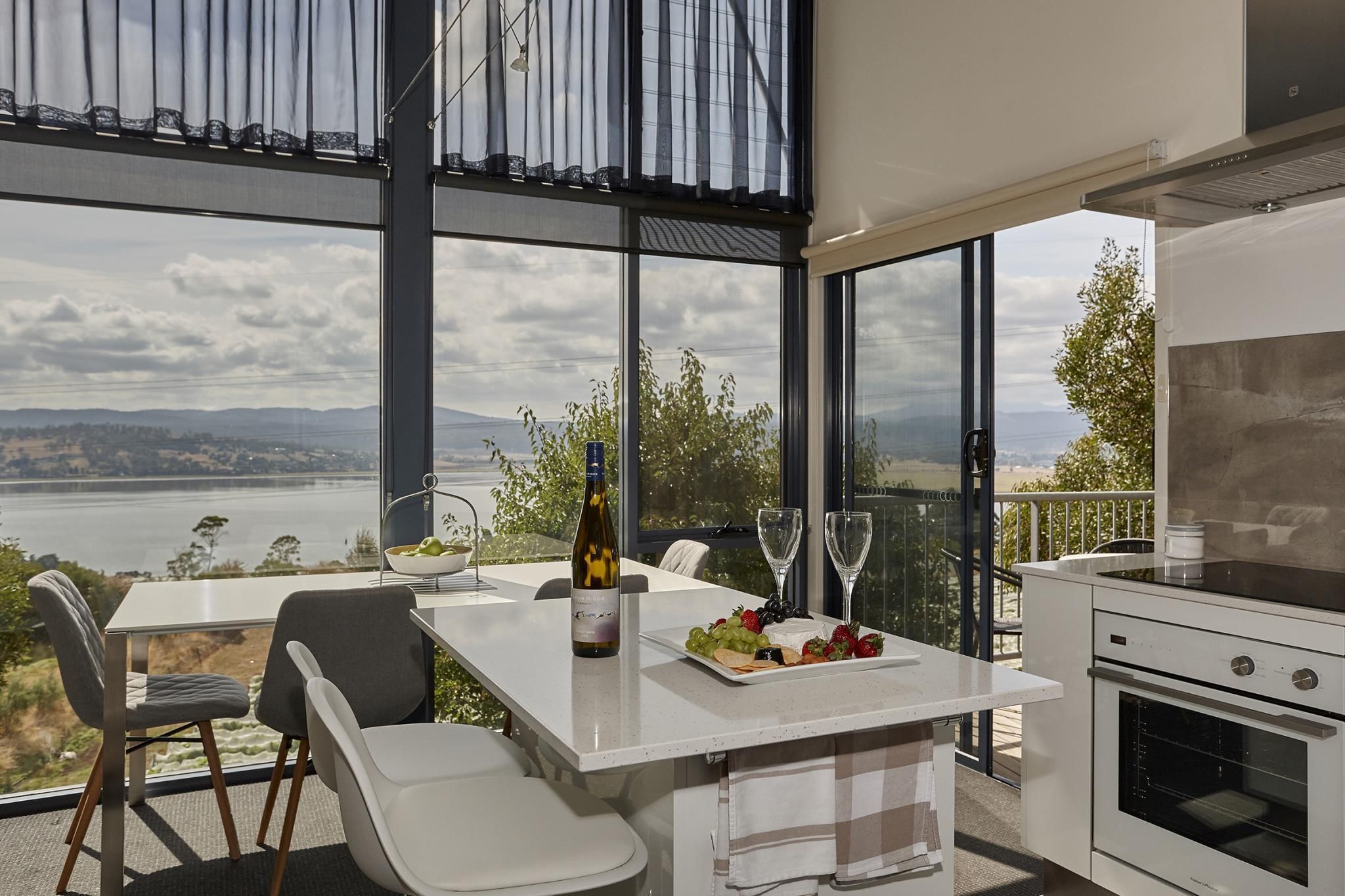 Luxury Vines 2 Bedroom
