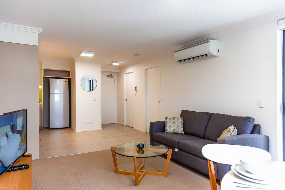 Morgan Suites Business Apartment 2