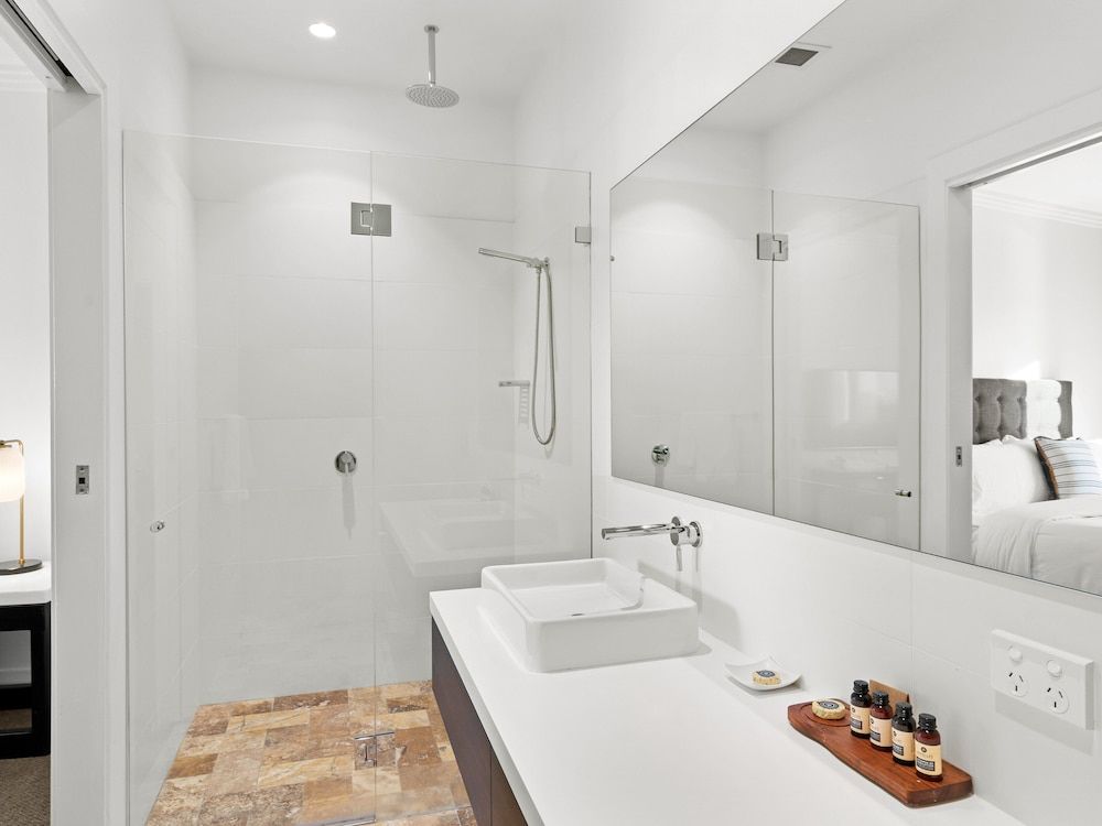 Park Proxi Gibraltar Bowral Centennial King 5