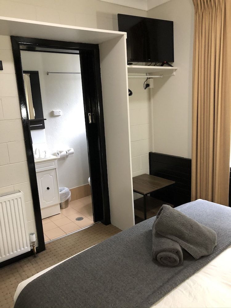 Attunga Alpine Lodge and Apartments Economy Double Room, 1 Bedroom 6