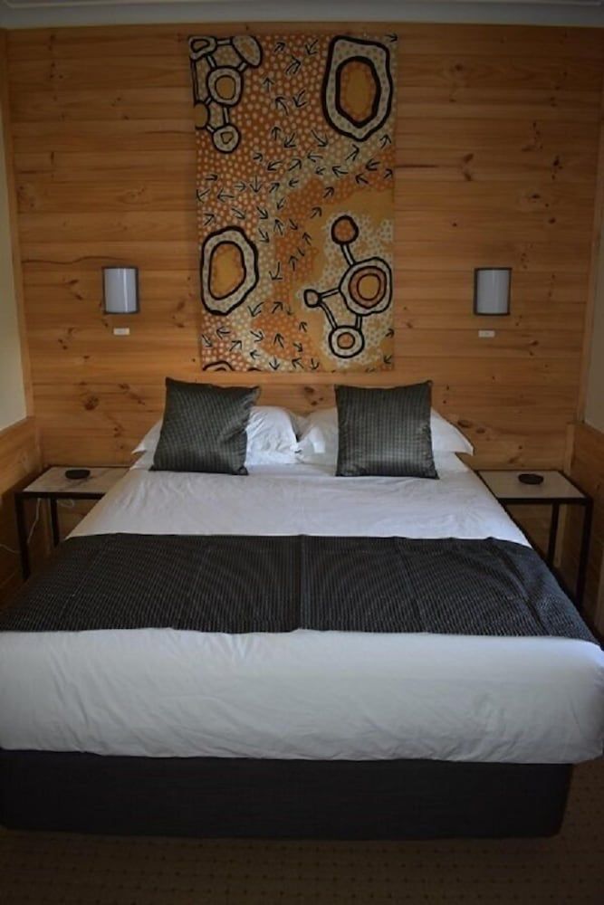 Attunga Alpine Lodge and Apartments Economy Double Room, 1 Bedroom 2