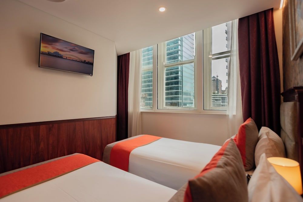 YEHS Hotel Sydney CBD Premium Twin Room 3