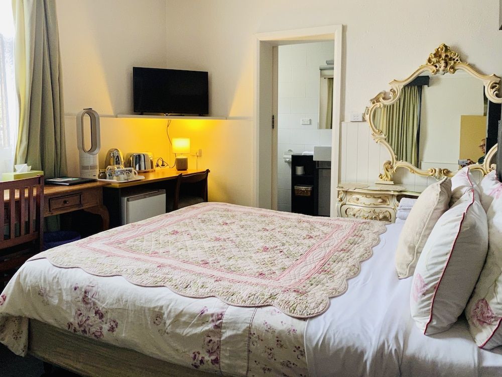 Deluxe Room (Deluxe Queen 5)