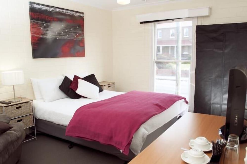 Deluxe Room (Deluxe Queen 1)