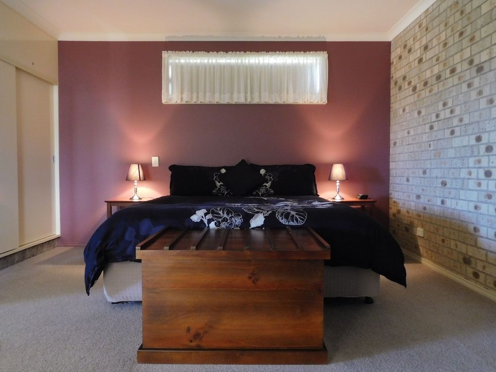 Milawa Muscat Retreat B&B Standard Suite, 1 Bedroom, Non Smoking, Balcony (Spa Room) 2