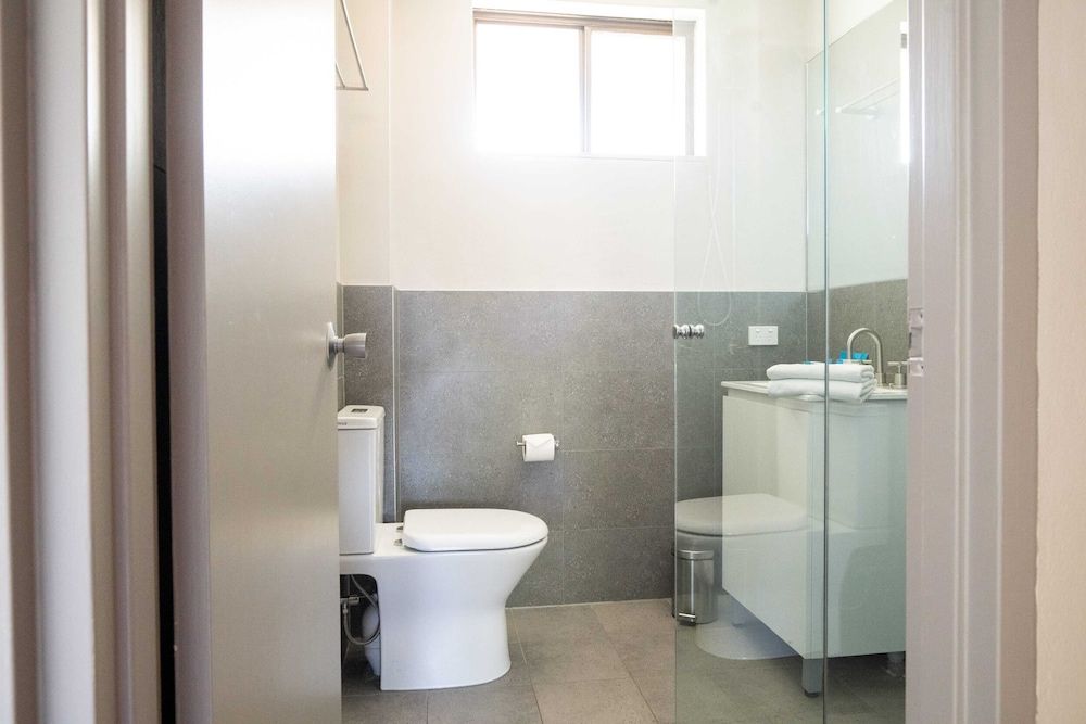 El Toro Motel Executive Suite 2