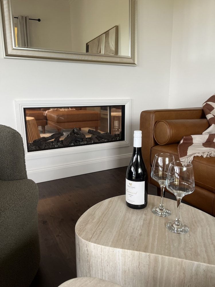 Pokolbin Farm Stay Bellevue House 5