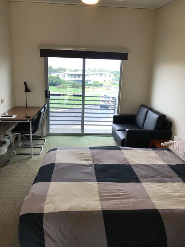 Black Rock Inn Executive Room, Non Smoking, Kitchenette (Executive Queen) 2