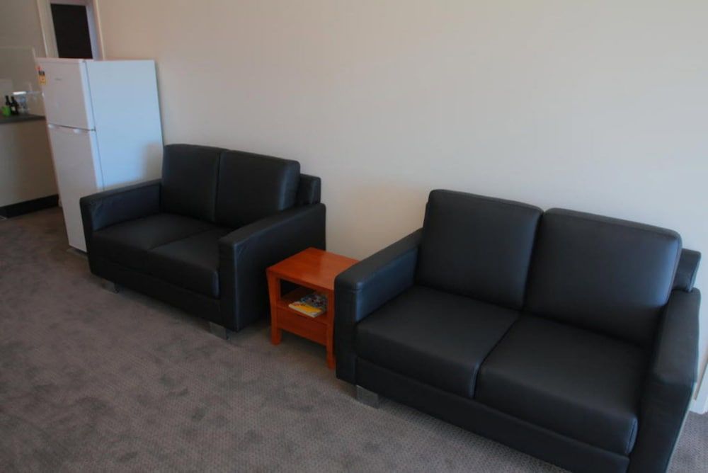 Black Rock Inn Standard Suite, 2 Bedrooms, Non Smoking, Kitchenette (Apartment) 6