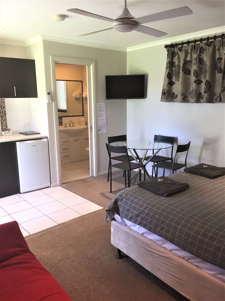 Junee Tourist Park Gumnut 4