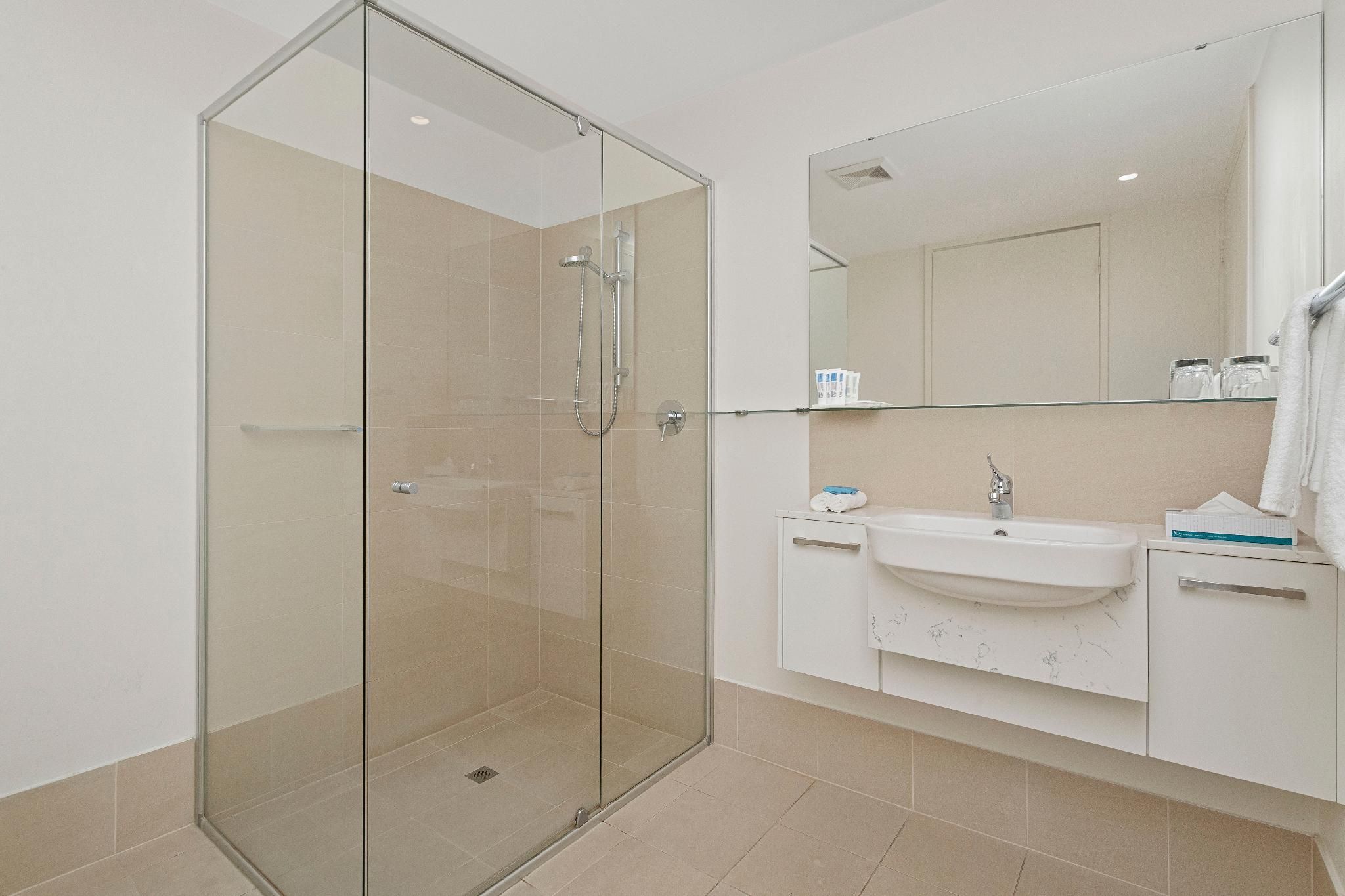 Deluxe One Bed Apartment