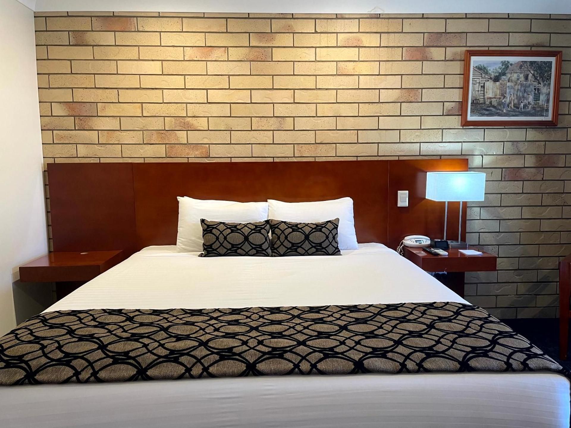 Deluxe Family Suite