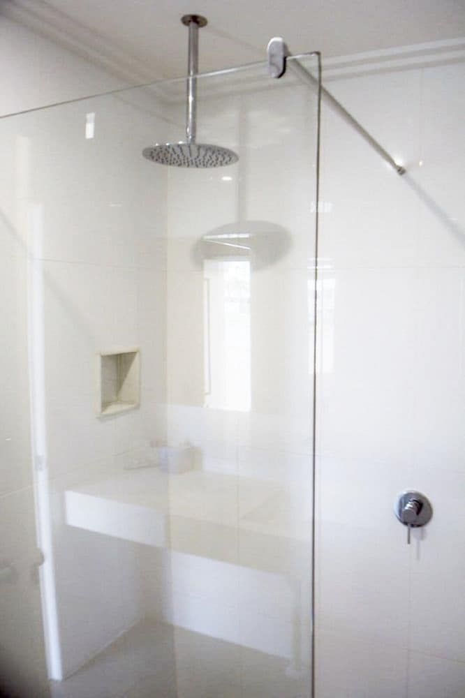 The Western Heritage Motor Inn Quadruple Room, 2 Bedrooms 3