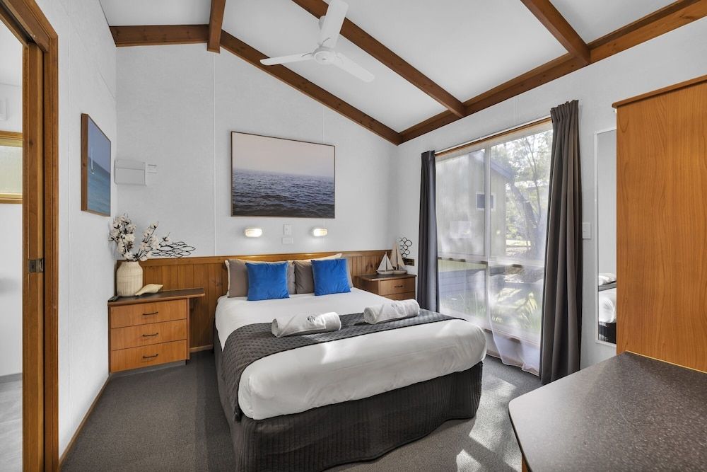 Metung Holiday Villas Two Bedroom Luxury Villa