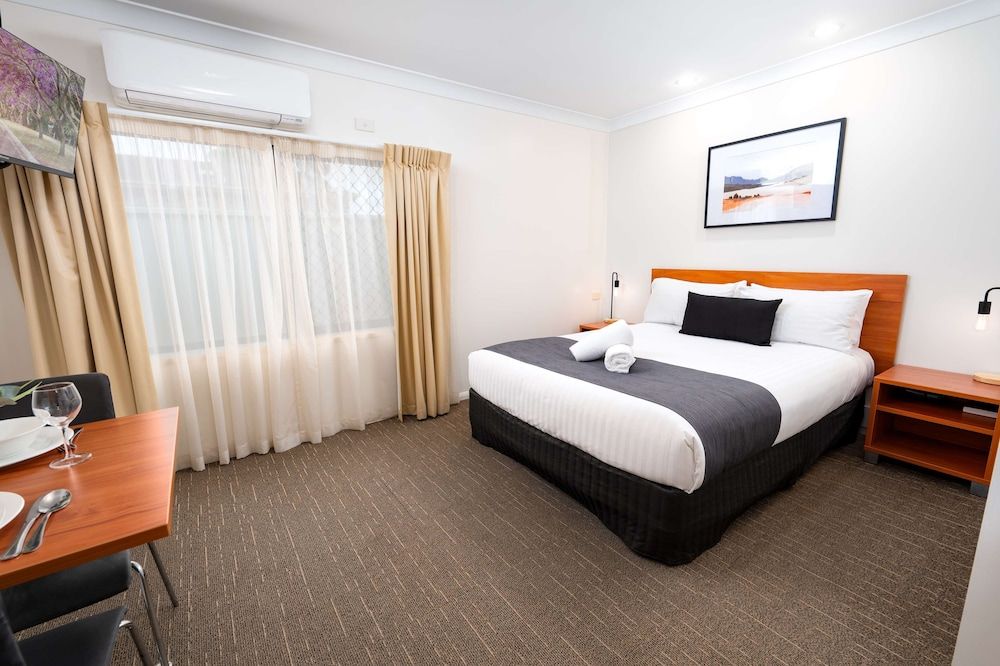Executive Suite, 1 Queen Bed, Non Smoking