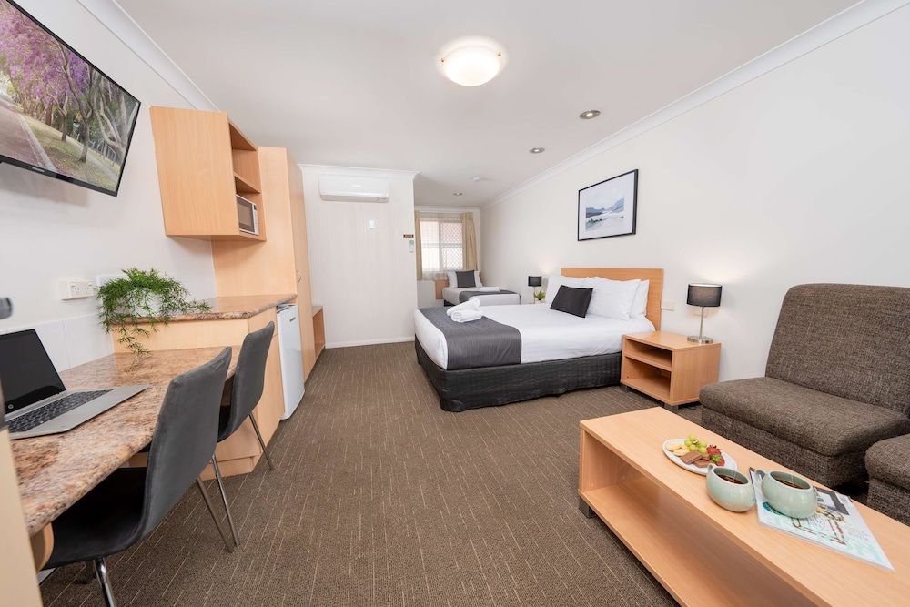 Standard Room, Multiple Beds, Non Smoking