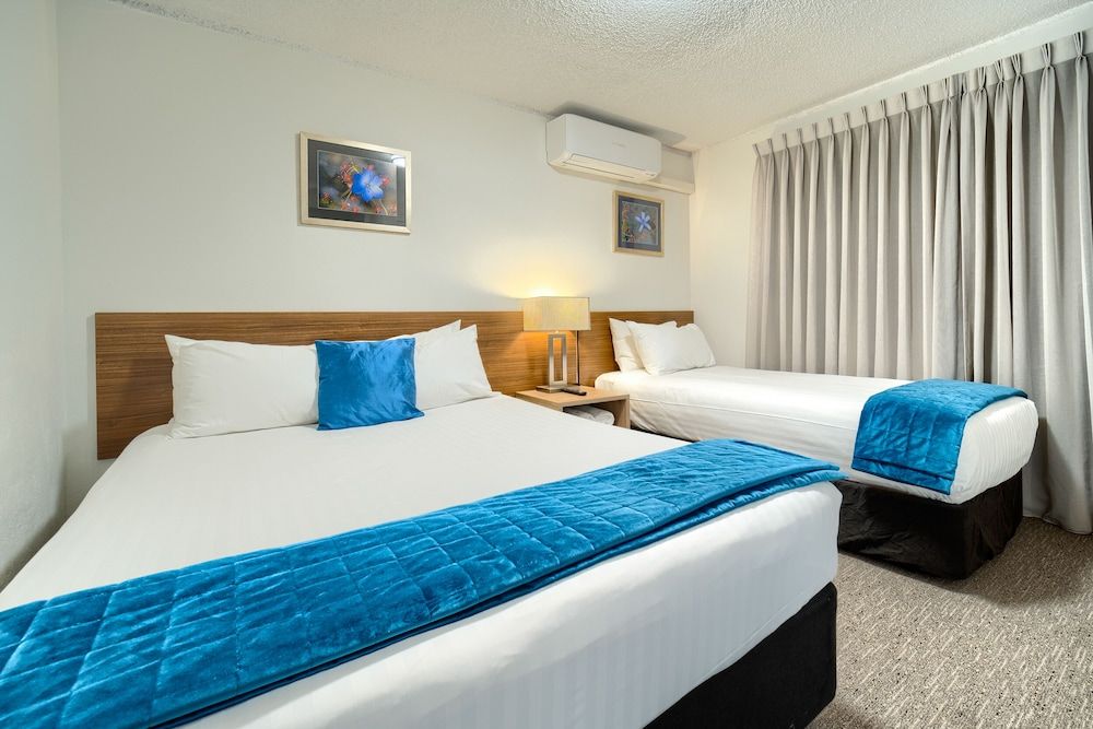 Albany Motel & Apartments Family Room, 2 Bedrooms