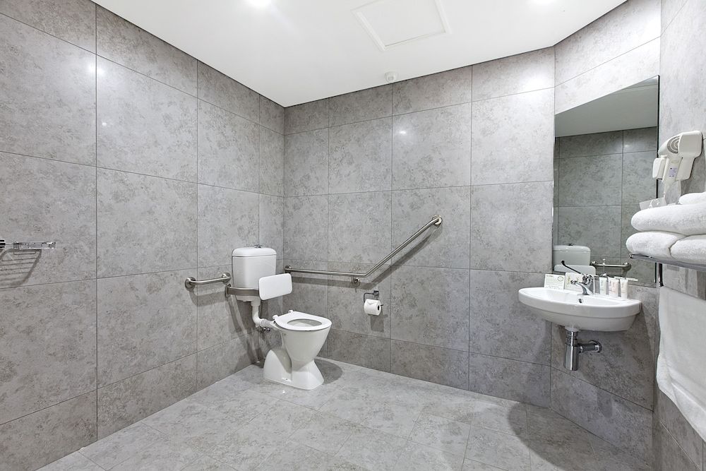 Argus Hotel Darwin Superior Room, 1 King Bed 6