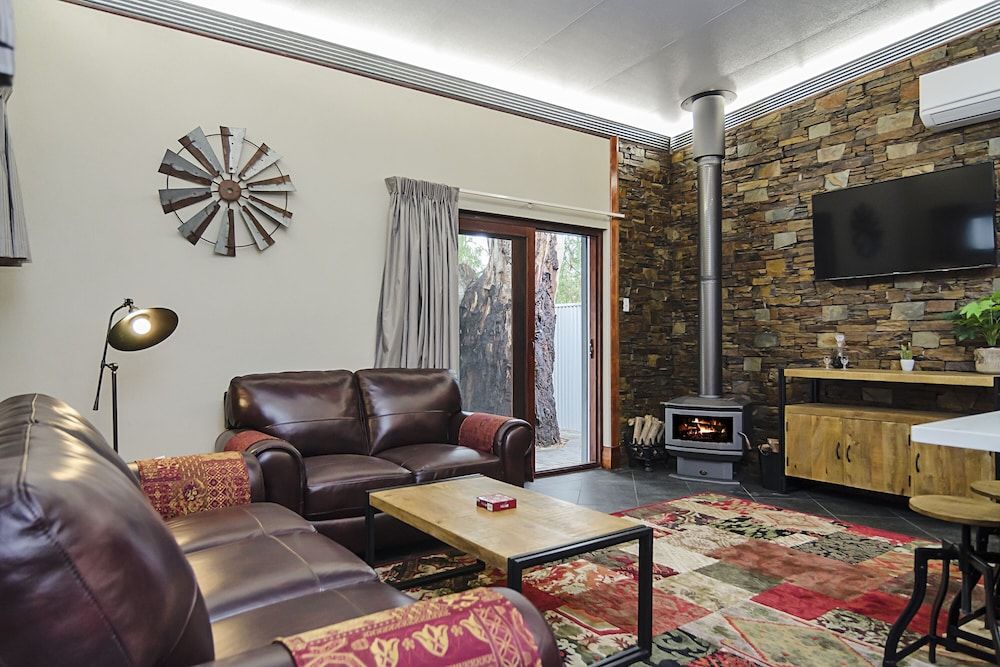 Eagle Foundry Bed & Breakfast Luxury Room 3