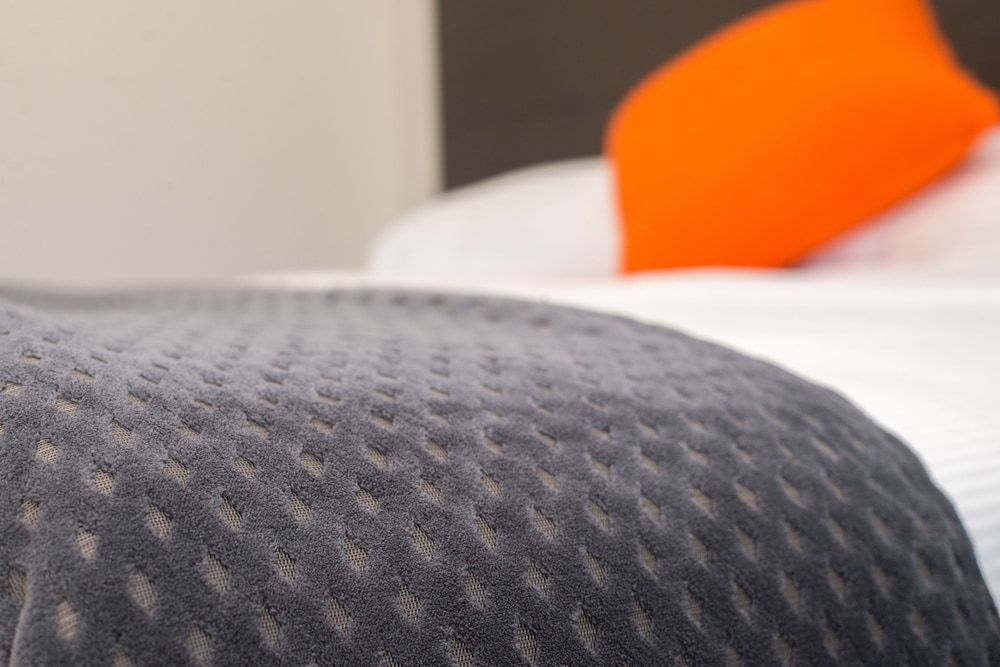 Mick O'Shea's Premier King Spa 3