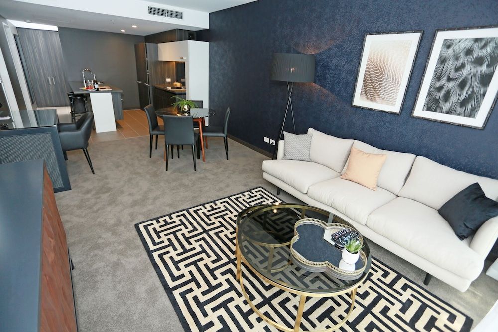 Alex Perry Hotel & Apartments 2 Bedroom Apartment 7