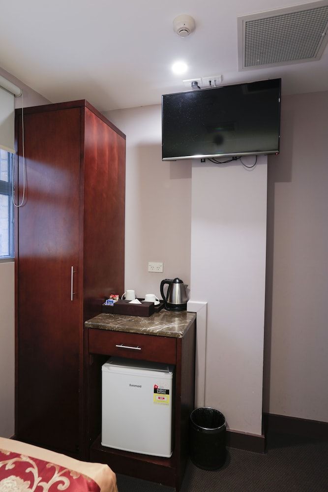 undefined Megaboom City Hotel 6