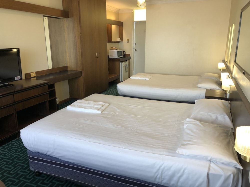 Canberra Lyneham Motor Inn Budget Room 3