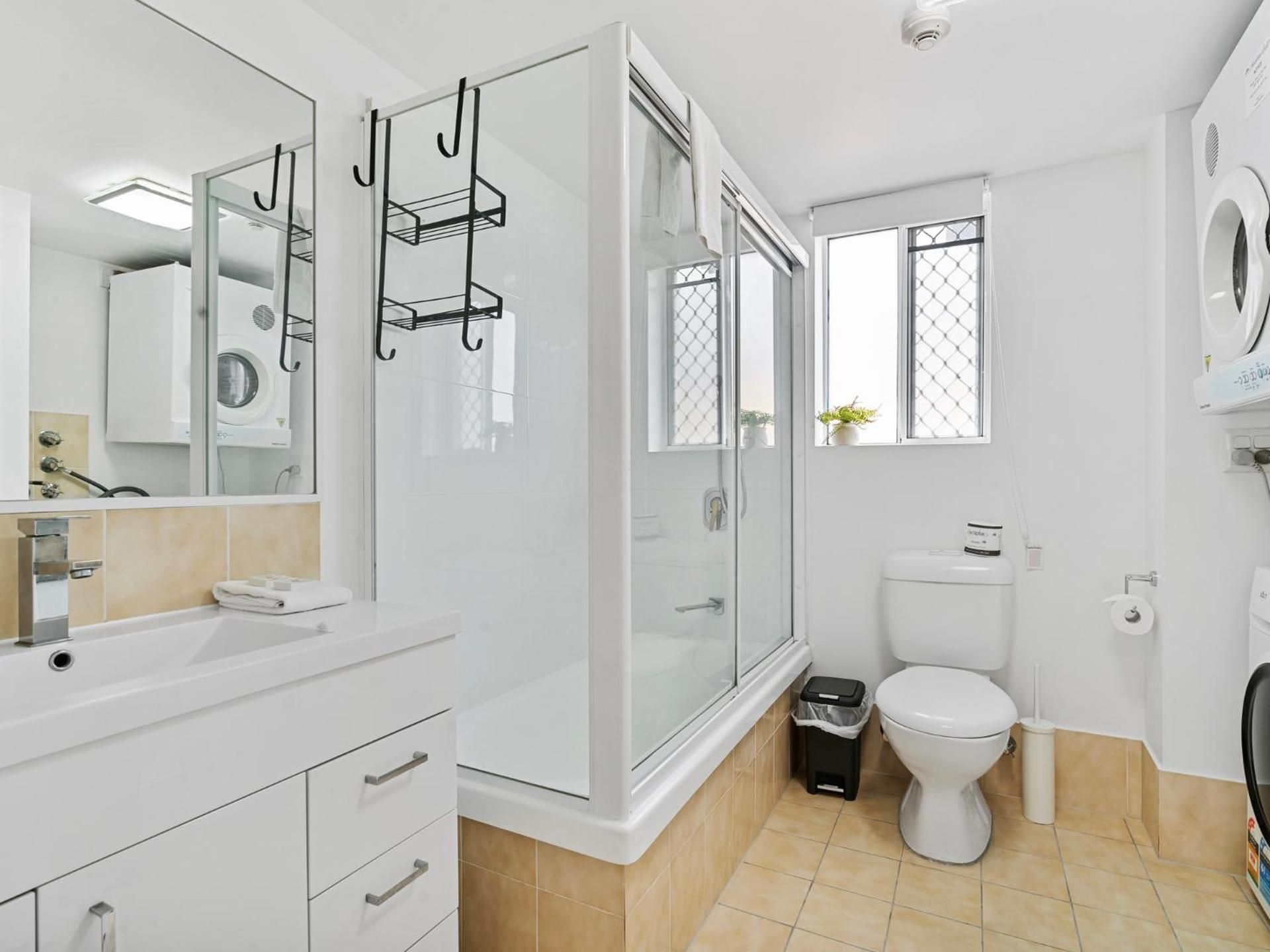 Three-Bedroom Apartment with Balcony